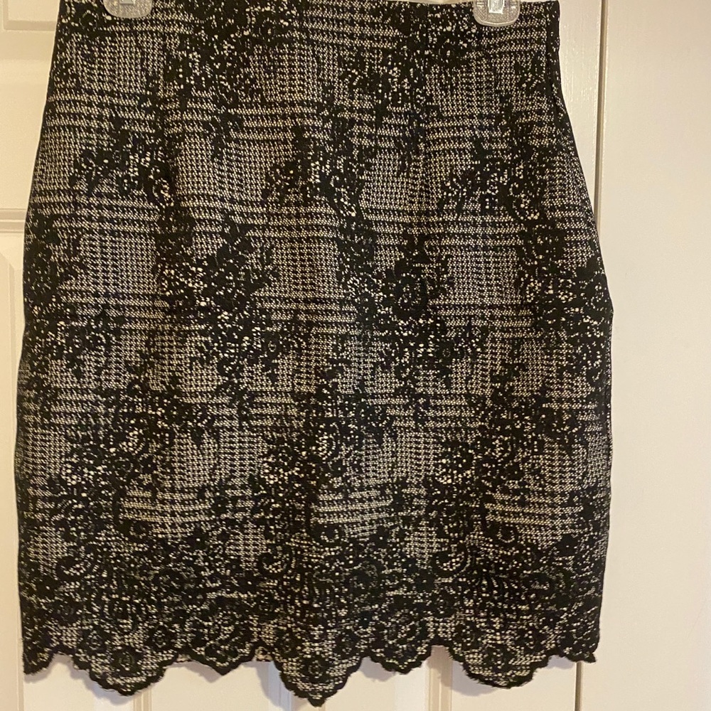 Zara black and white pencil skirt